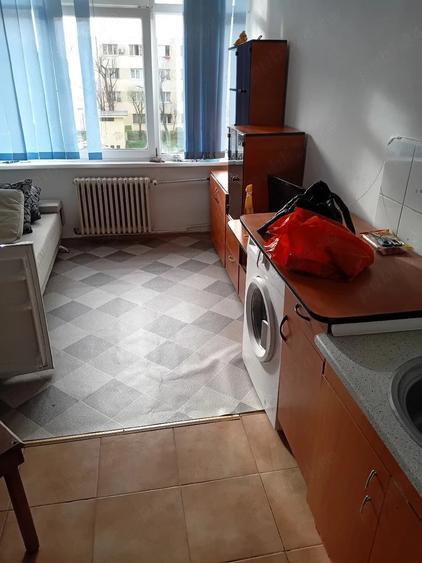 Garsonieră semidecomandată în Tractorul