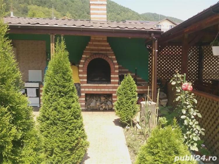 Casă cu 5 camere cu Teren 604 Mp în Dubova