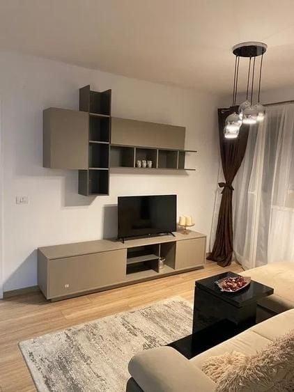 Apartament cu 2 camere semidecomandat, mobilat în Berceni
