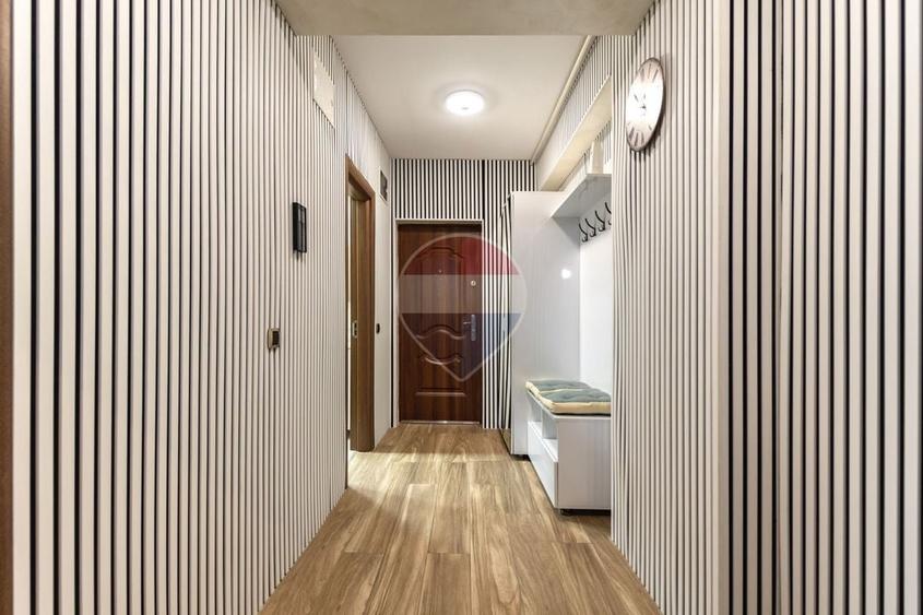 Apartament cu 2 camere decomandat, mobilat în Tractorul