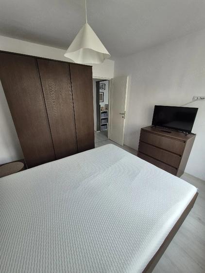 Apartament cu 2 camere semidecomandat în Dacia