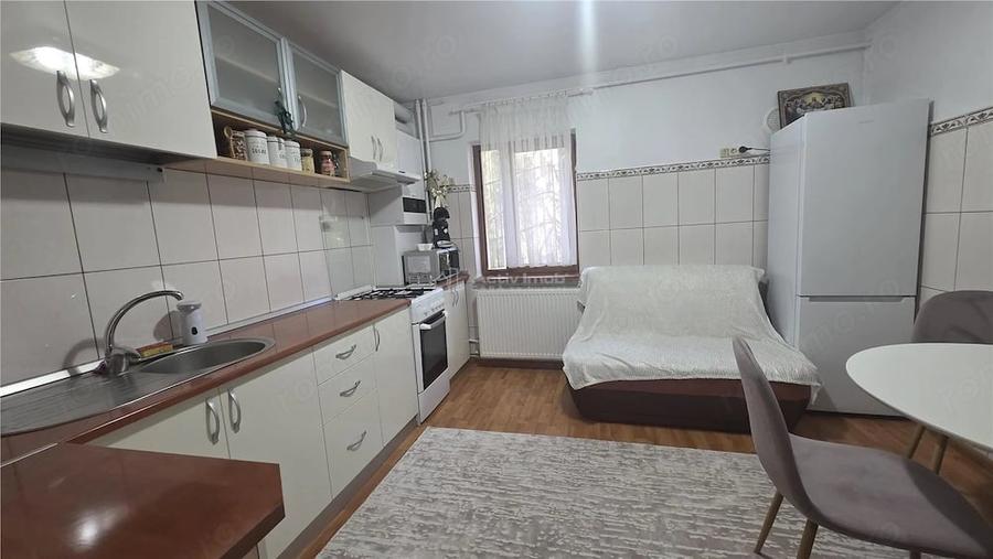 Apartament 2 deomandat, mobilat, utilat, CT, etaj 1 - Rovine - 5