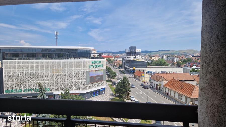 Apartament cu 3 camere în Tolstoi