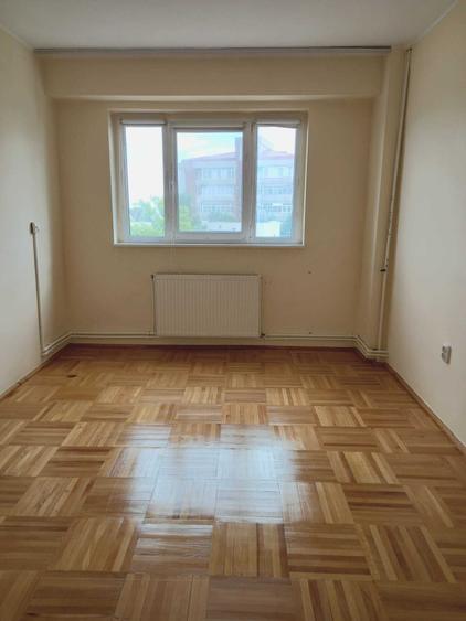 Apartament cu 2 camere decomandat în Mazepa 2