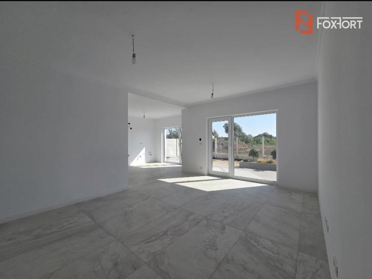 Casa Moderna cu Rooftop | 3 dormitoare | 3 bai | An 2022 | 225000 euro - 24