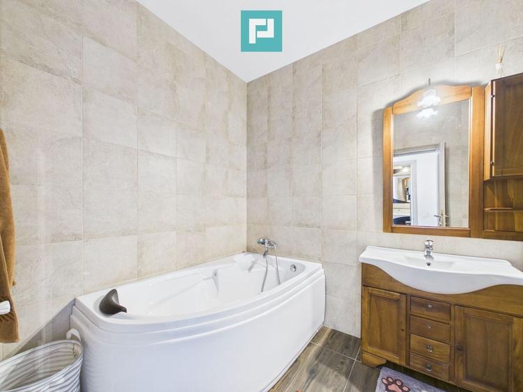 Apartament cu 3 camere semidecomandat în UTA