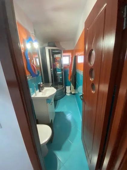 Apartament cu 2 camere decomandat, mobilat în Uzina 2