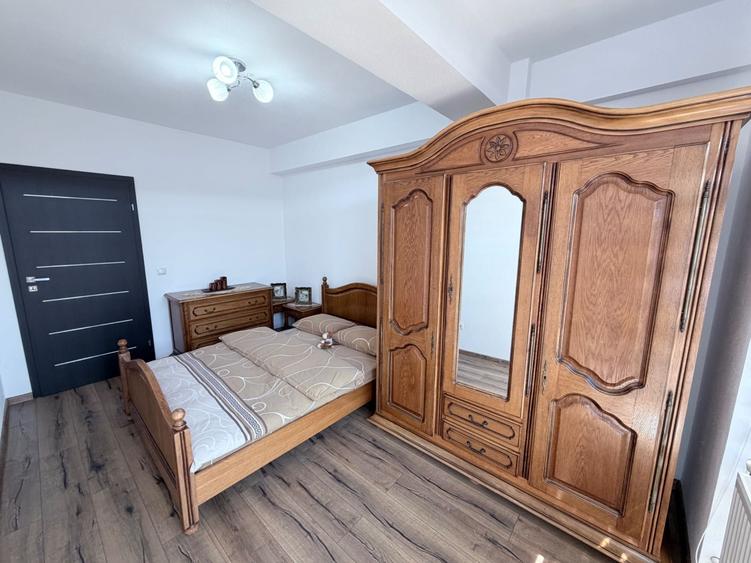 Apartament cu 2 camere decomandat în Exterior Vest