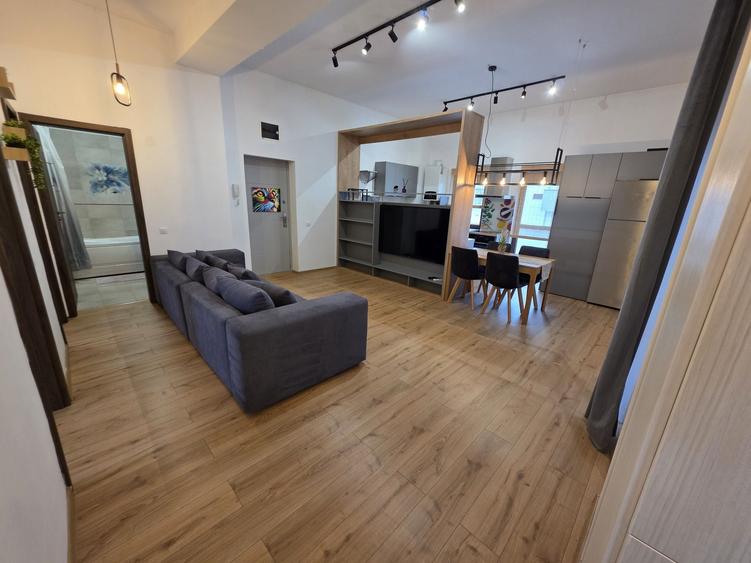 Apartament cu 4 camere decomandat în Șelimbăr