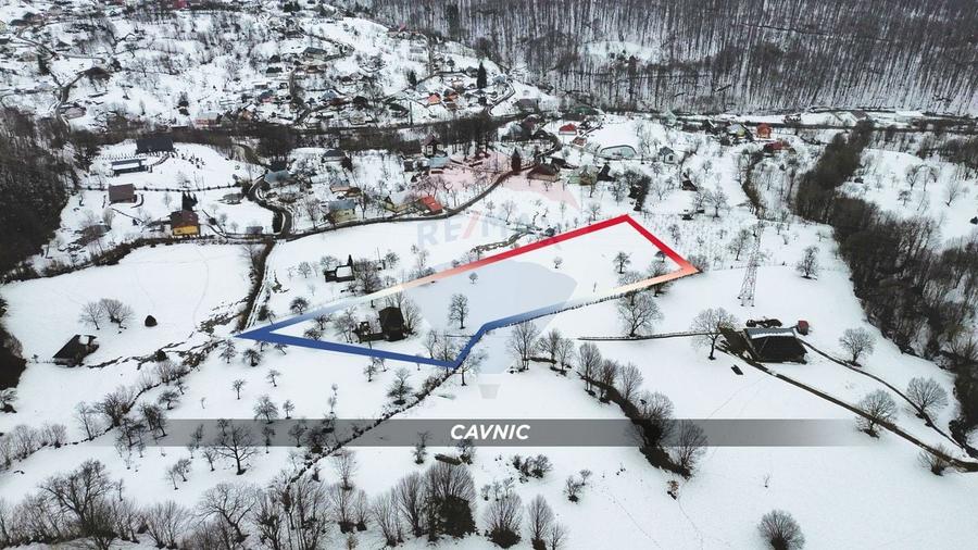 Teren Construcții intravilan de 826 mp, în Central