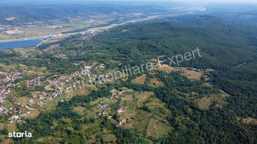 Spațiu comercial, în Valea lui Enache
