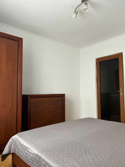 Apartament cu 2 camere semidecomandat în Trivale
