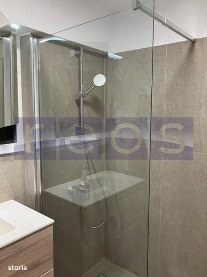 Apartament cu 4 camere în Lucrețiu Pătrășcanu