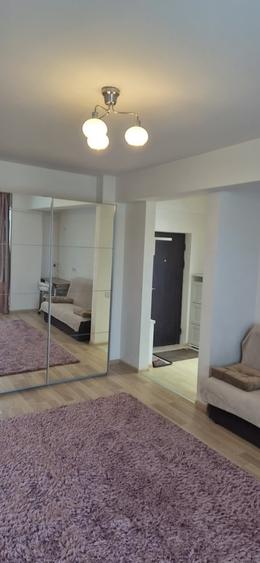 Apartament cu 2 camere decomandat în Militari