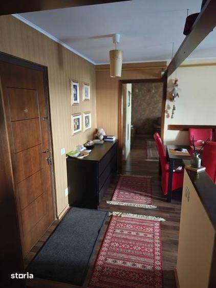 Apartament cu 3 camere în Central