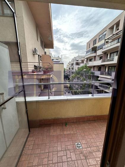 Apartament cu 3 camere, mobilat în Herăstrău