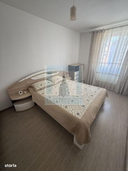 Apartament cu 2 camere decomandat în Centrul Civic