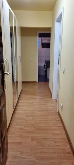 Apartament cu 2 camere decomandat în Girocului