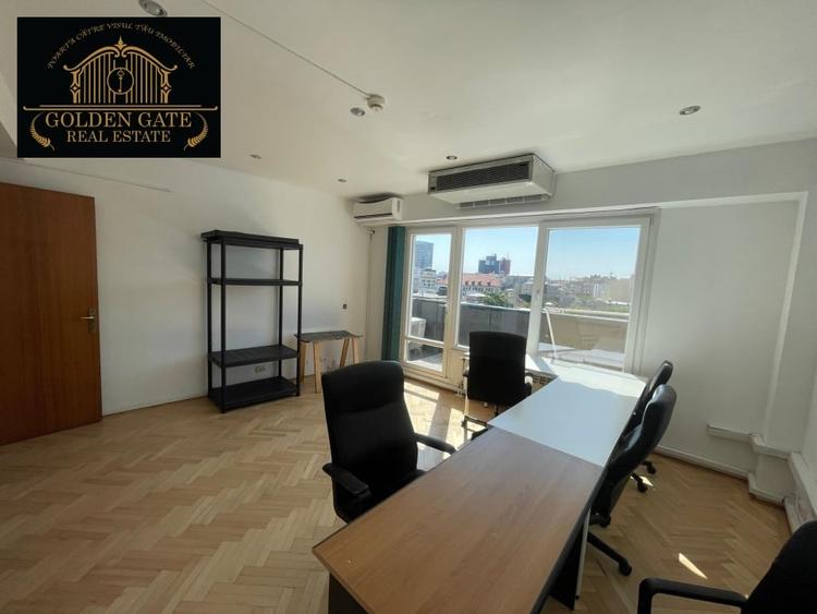 Apartament cu 4 camere decomandat în Universitate