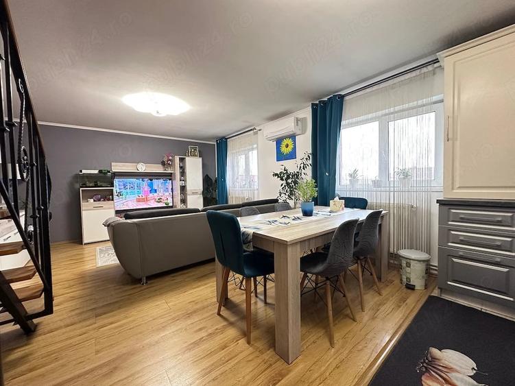 Apartament cu 3 camere decomandat în Hipodrom 1