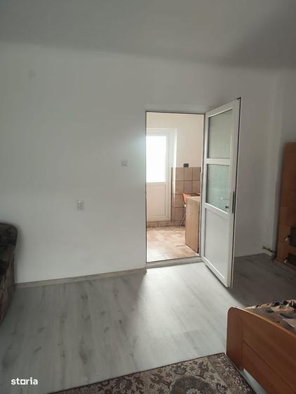 Apartament cu 2 camere decomandat în Cristian
