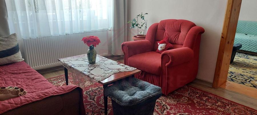 Duplex cu 4 camere cu Canalizare în Central