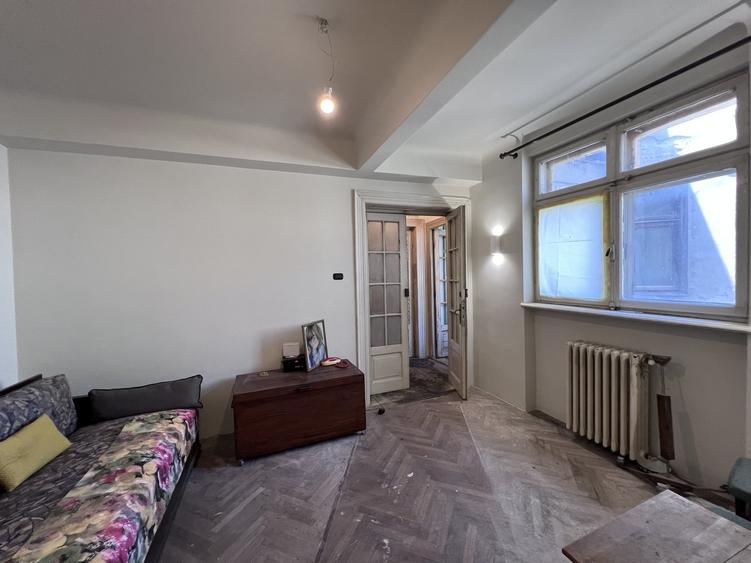 Apartament 3 camere semidecomandat. Palatul Agricola-Fonciera. - 10