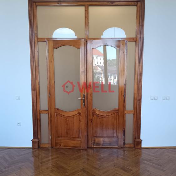 Apartament cu 2 camere decomandat în Ultracentral