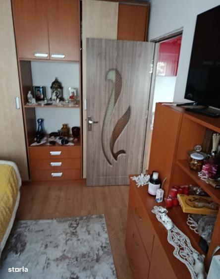 Apartament cu 2 camere semidecomandat în Valea Rosie