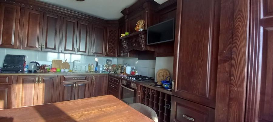 Apartament cu 2 camere decomandat, mobilat în Faleza Nord