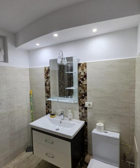 Apartament cu 2 camere decomandat în Ultracentral