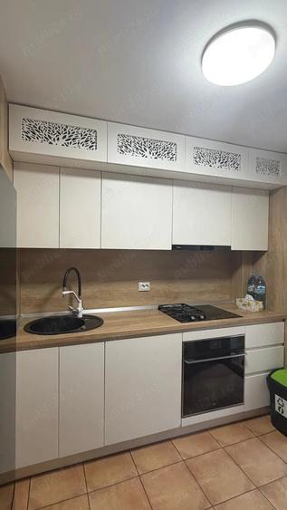 Apartament cu 3 camere decomandat în Obcini