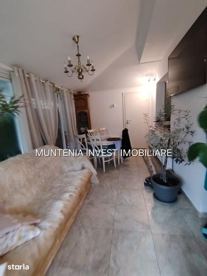Casă cu 4 camere cu Teren 1985 Mp în Căldăraru
