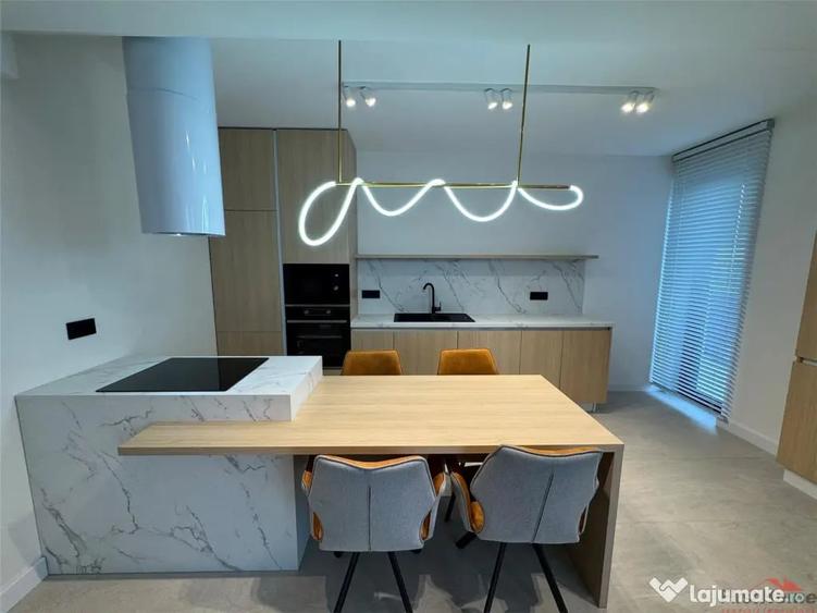 Apartament cu 2 camere decomandat în Ultracentral