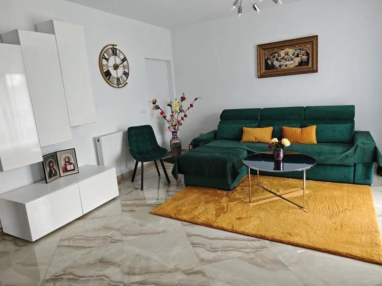 Casă cu Teren 6000 Mp în Bunești (Cotmeana)