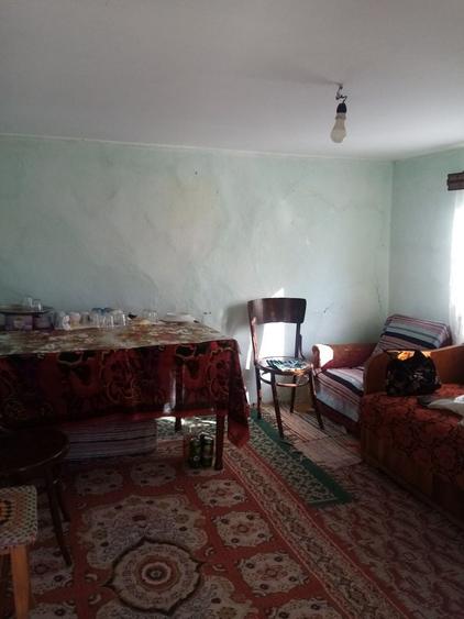 Casă cu 4 camere în Goruna