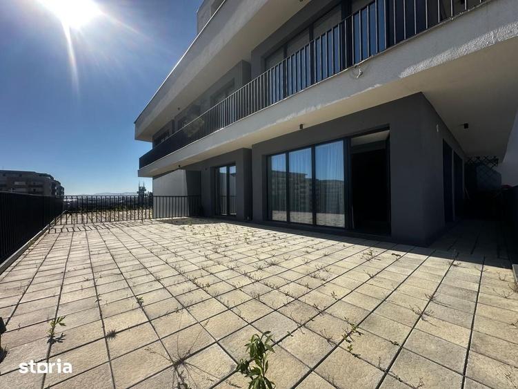 Apartament cu 2 camere în Tractorul