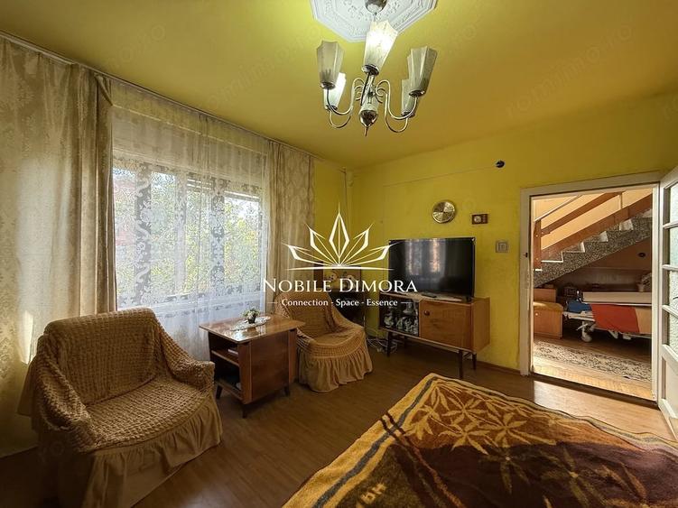 Casă cu 4 camere cu Teren 398 Mp în Central