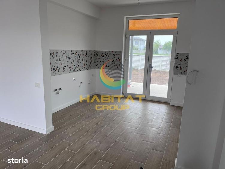 Casă cu 4 camere cu Canalizare în Frumușani