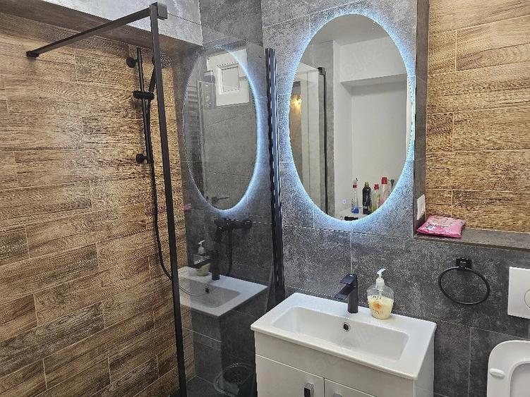 Apartament cu 2 camere decomandat în Ultracentral
