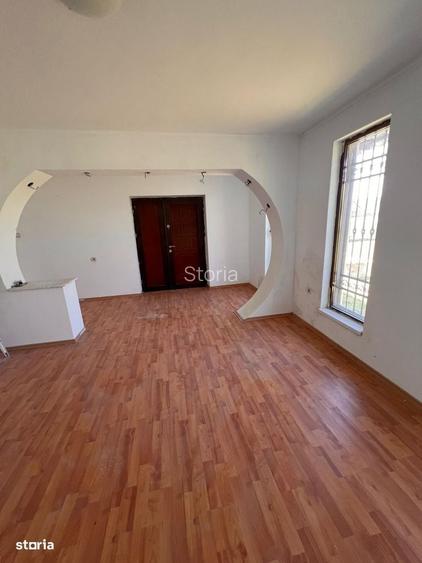 Casa S+P+1 cu terase mari si teren2700 mp Orlesti