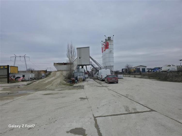 Spațiu industrial, de 9,000 mp, în Chiajna