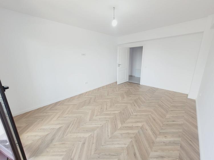 Apartament cu 2 camere decomandat în Galata
