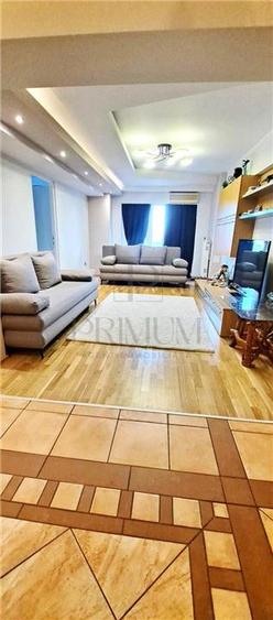 Apartament cu 3 camere decomandat, mobilat în Simion Bărnuțiu