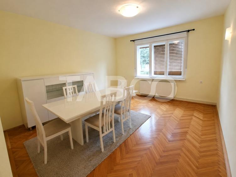 Apartament la casa de inchiriat 3 camere zona Sub Arini din Sibiu - 2