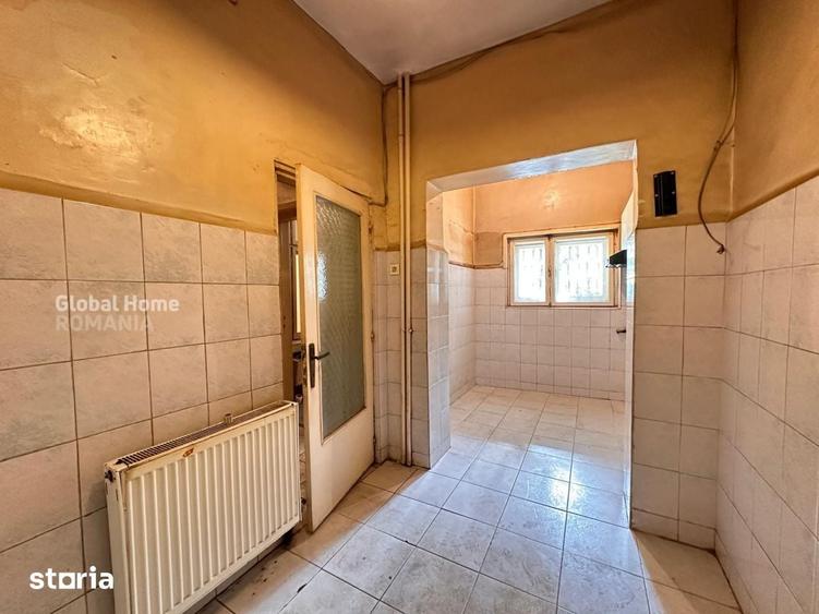 Casă cu 4 camere cu Teren 94 Mp în Centrul Civic