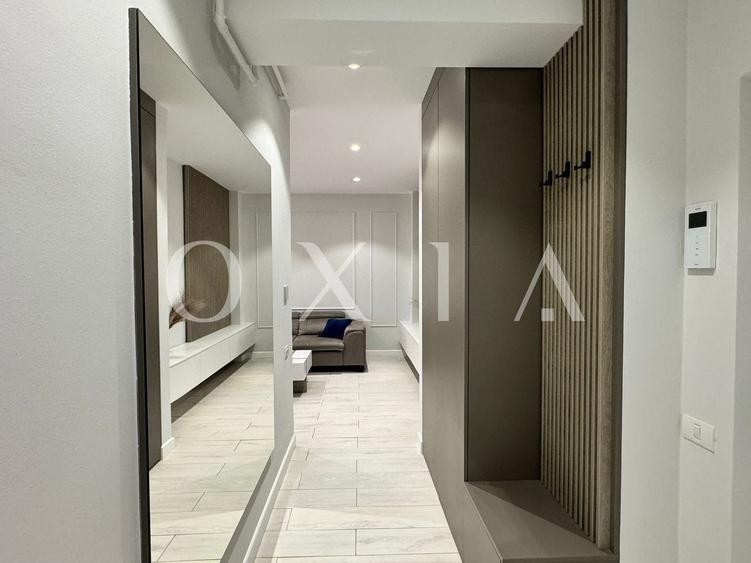 Apartament cu 3 camere semidecomandat, mobilat în Giroc