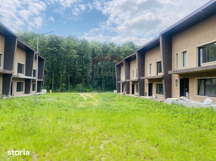 Casă cu 4 camere cu Teren 286 Mp în Snagov