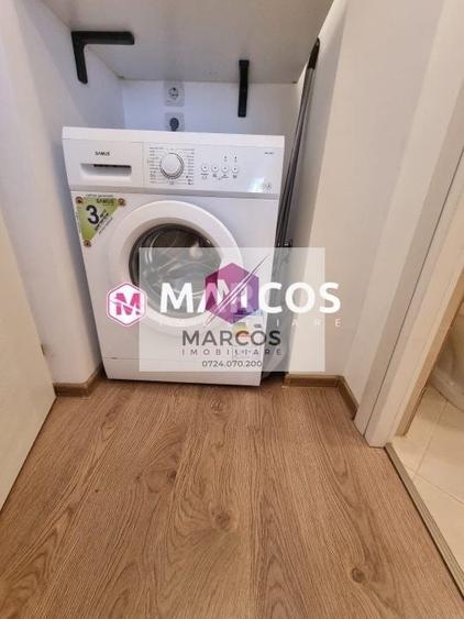 Apartament cu 2 camere semidecomandat, mobilat în Micro I