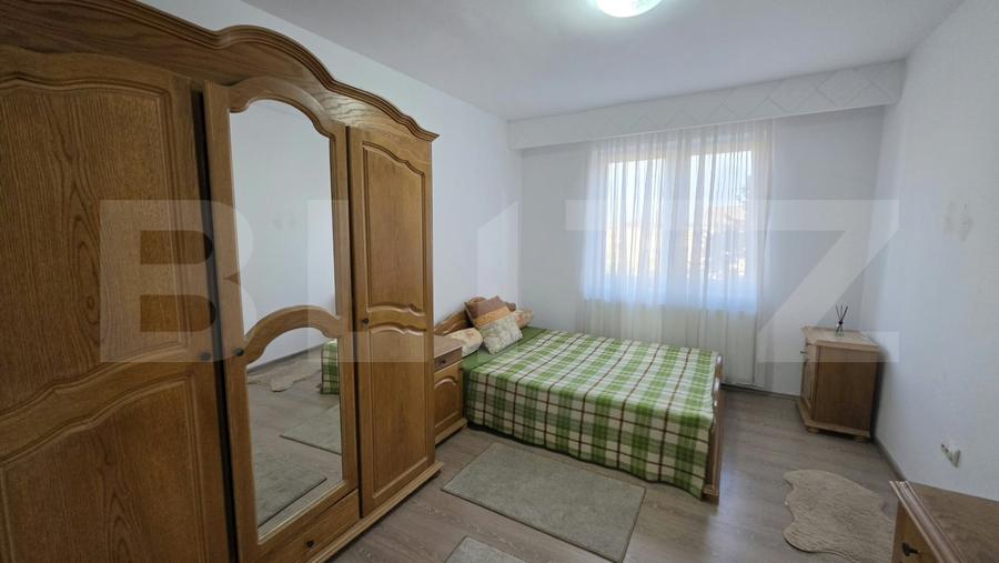 Apartament cu 2 camere semidecomandat, mobilat în Solidarității